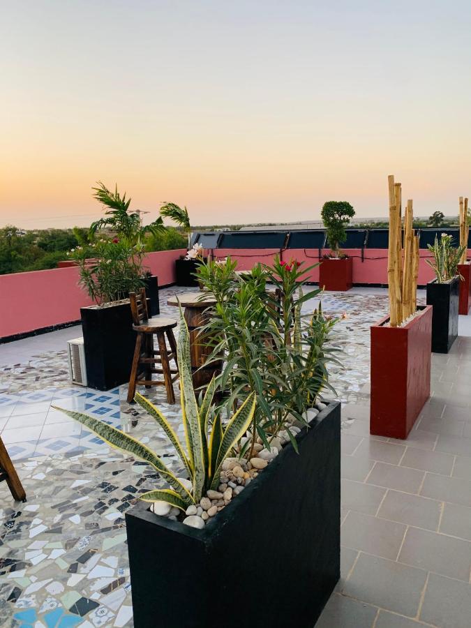 Le Diamant Noir Hotel Nguekokh Luaran gambar